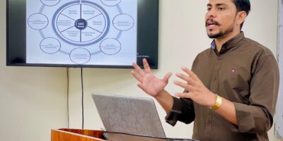 Harnessing the C4D approach to increase agricultural productivity in Pakistan Harnessing the C4D approach to increase agricultural productivity in Pakistan